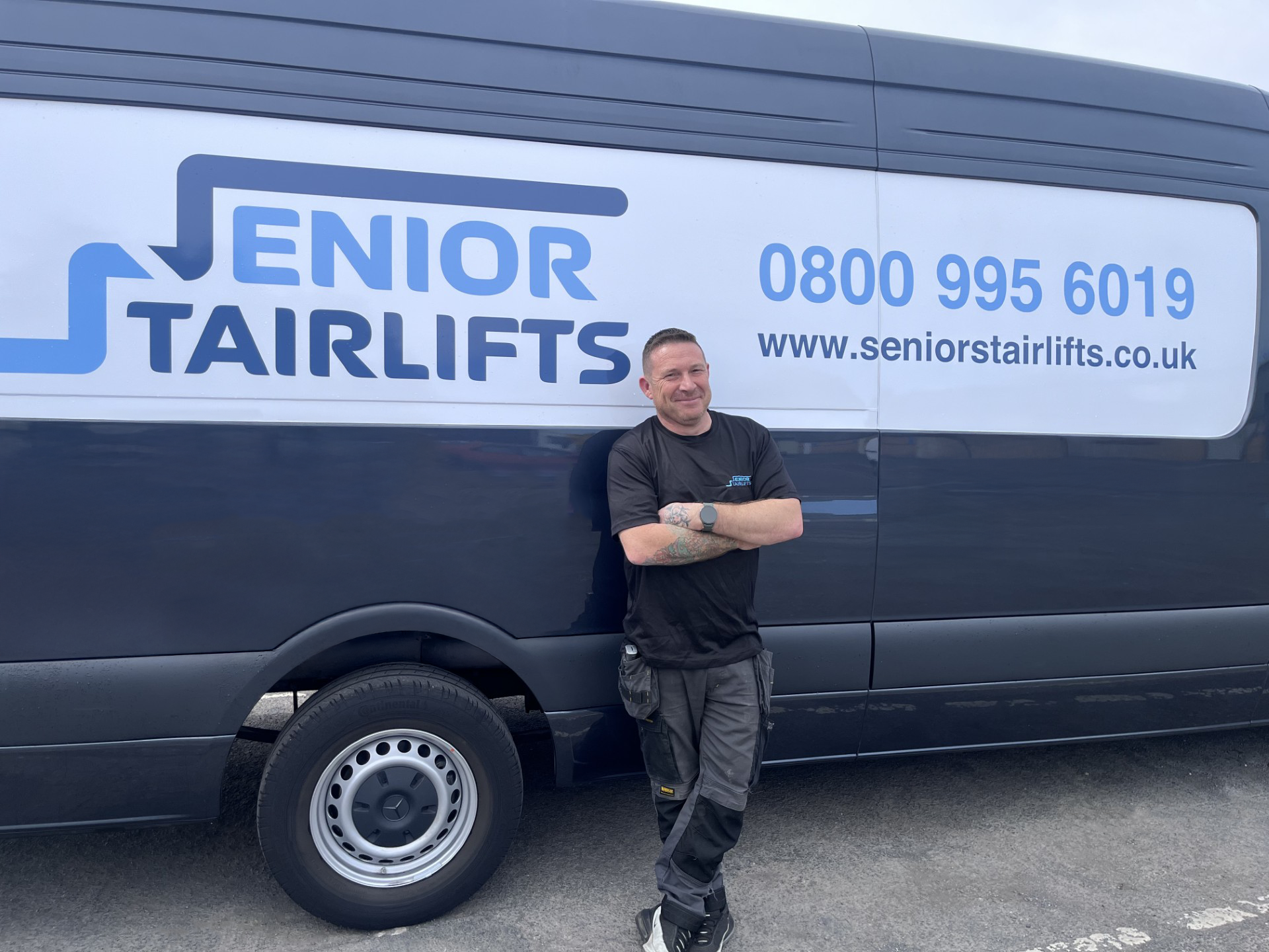 Stairlift removal engineer infront of the removal van