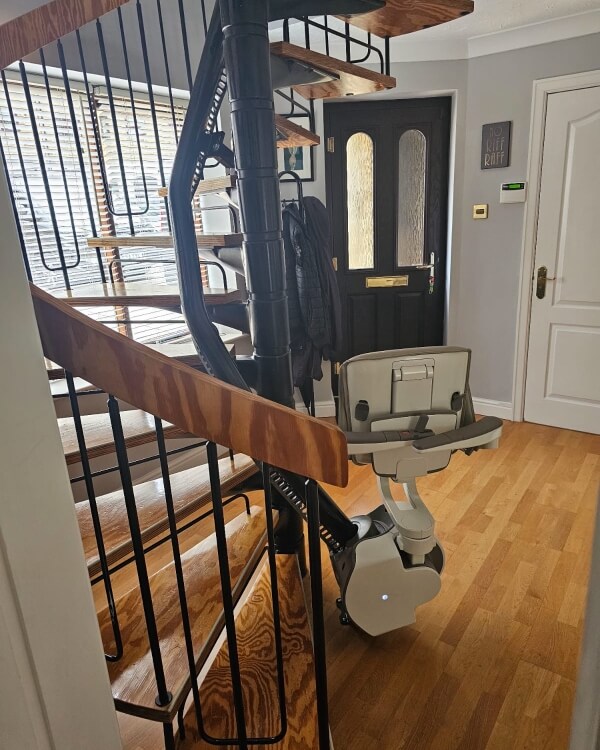 Recon Flow X3 Stairlift